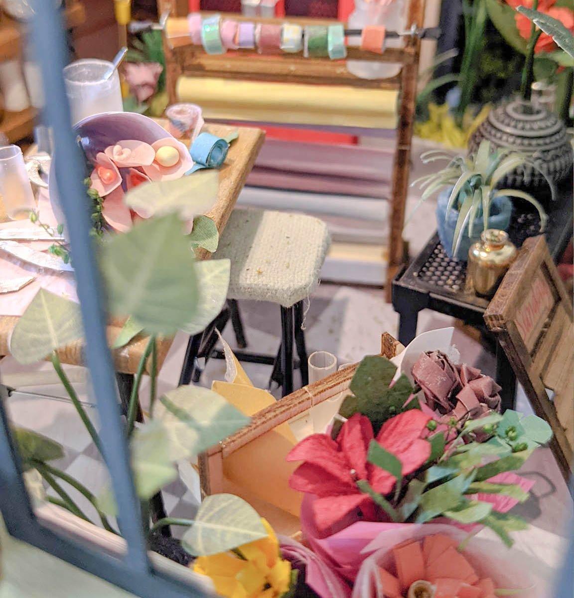 Emily's Miniature Floral Boutique | Amharb